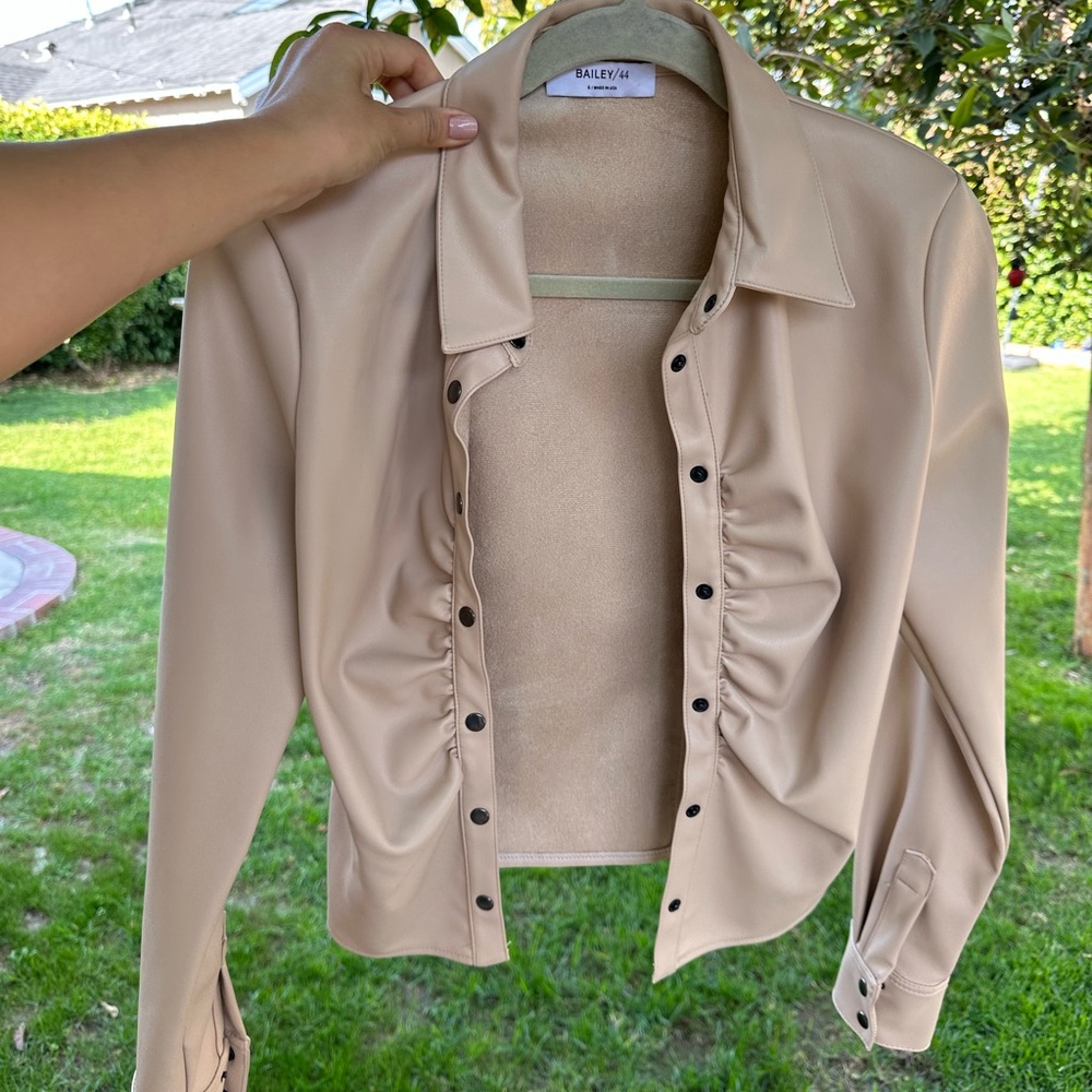 Bailey 44 jacket/top - Picture 5 of 8